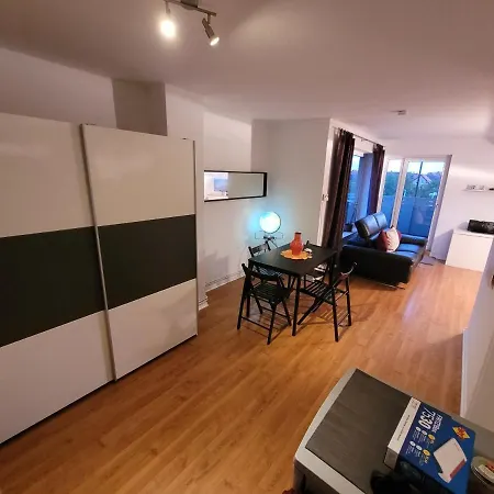 Apartment Mit Ausblick *
