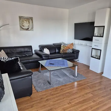 Apartment Mit Ausblick *